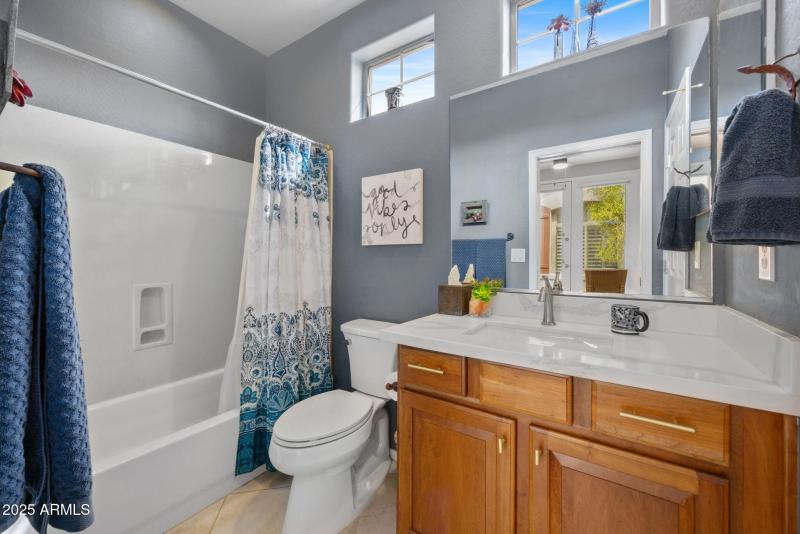 30-web-or-mls-1704-w-dion-dr