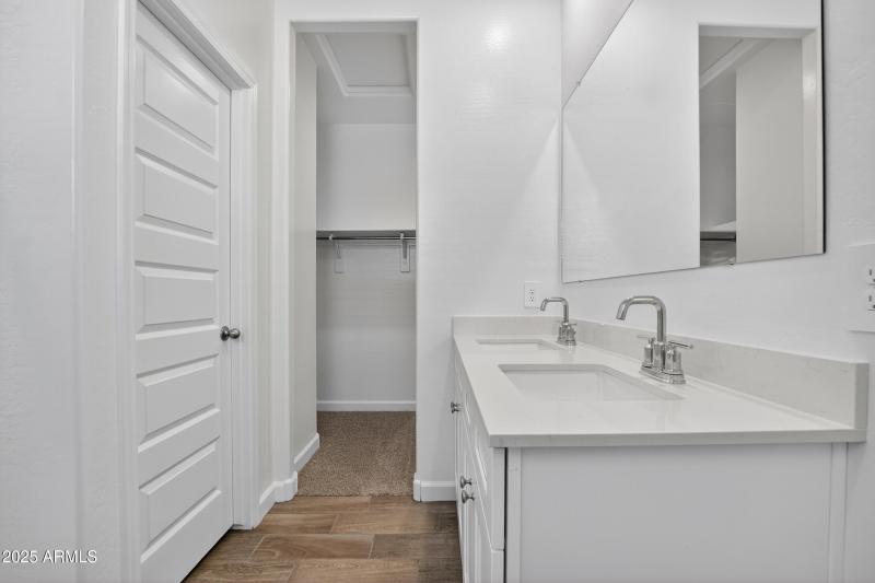 022_066_a4m_opnshw (1)