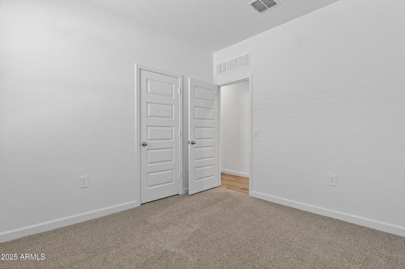 029_085_a4m_opnshw (1)