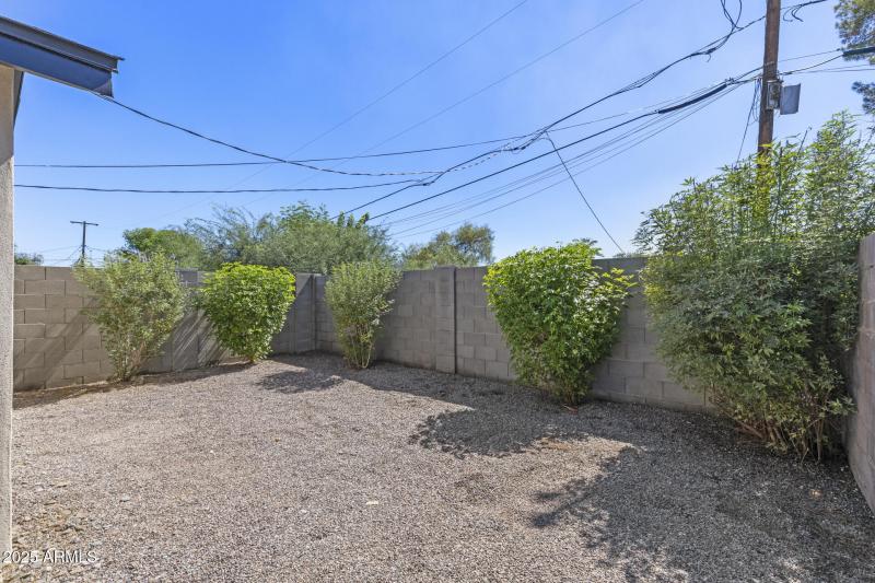 Guest Quarters - Backyard