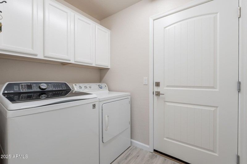 33-web-or-mls-Magma-33