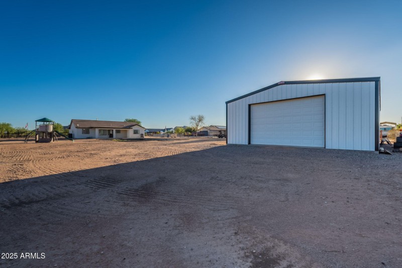 49-web-or-mls-Magma-49