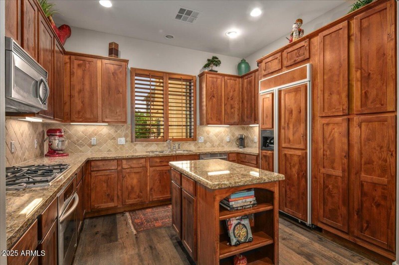 14-Kitchen ~ Appliances