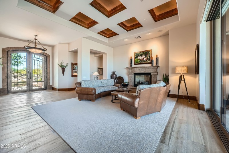 29694 N 105th Way - MLS Sized - 005 - 11