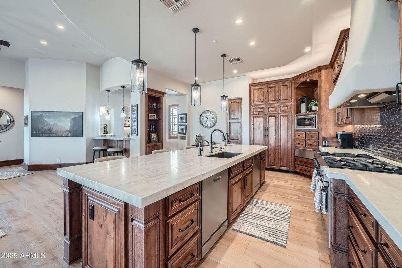 29694 N 105th Way - MLS Sized - 011 - 26