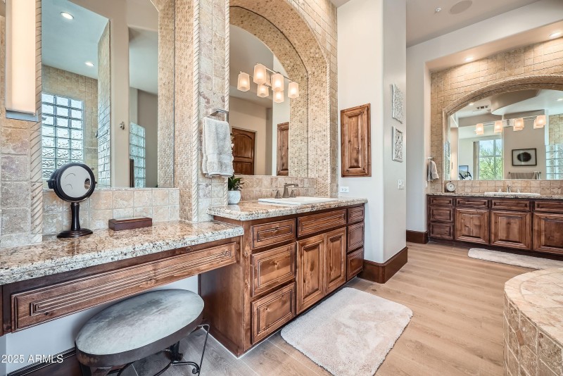 29694 N 105th Way - MLS Sized - 021 - 44