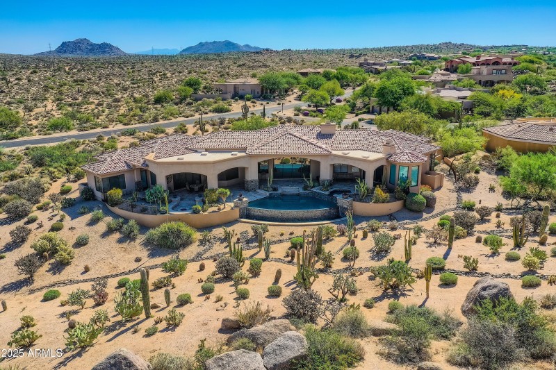 29694 N 105th Way - MLS Sized - 043 - 10