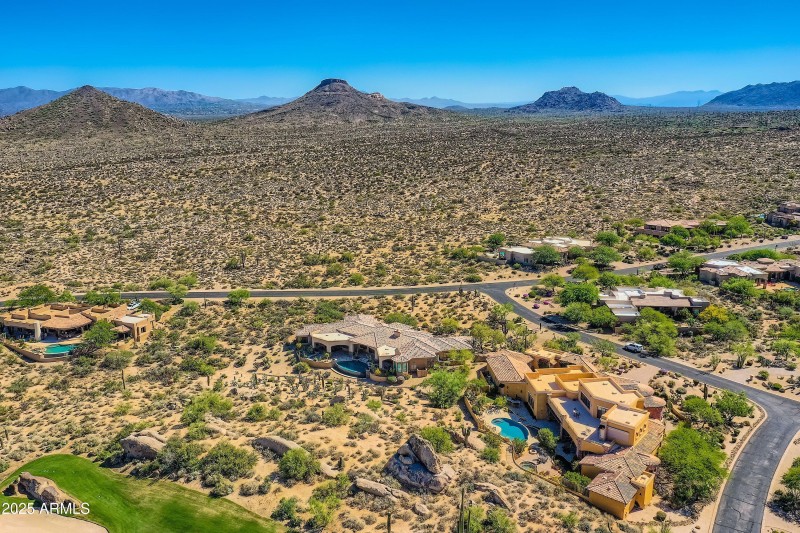 29694 N 105th Way - MLS Sized - 046 - 13