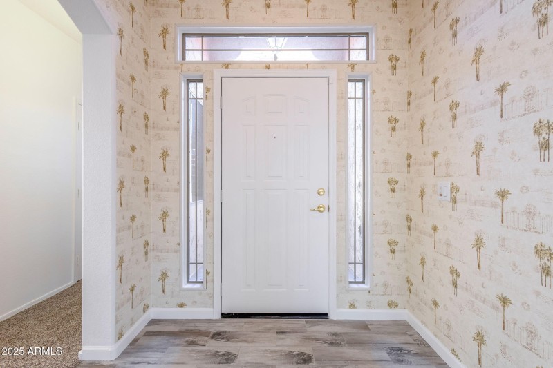 4-web-or-mls-18083 W Douglas Way, Surpis