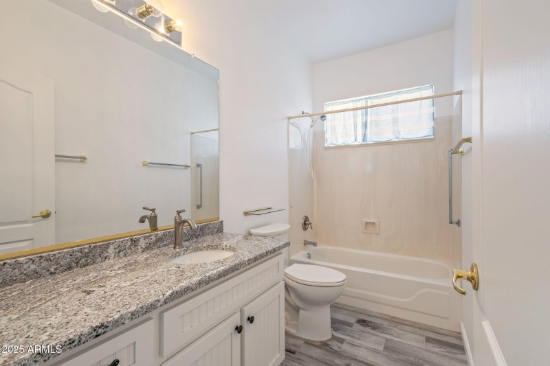 26-web-or-mls-18083 W Douglas Way, Surpi