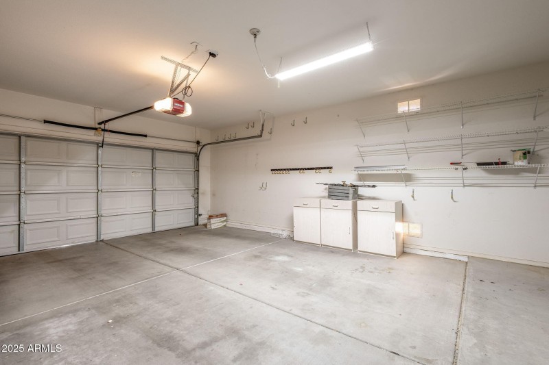 28-web-or-mls-18083 W Douglas Way, Surpi