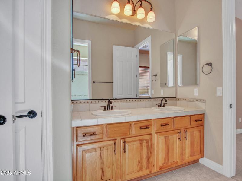 Jack and Jill Bath for BR 3 & 4