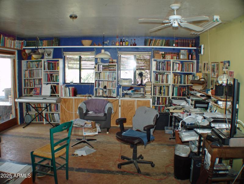 CASITA MAIN ROOM 2 DSC07499