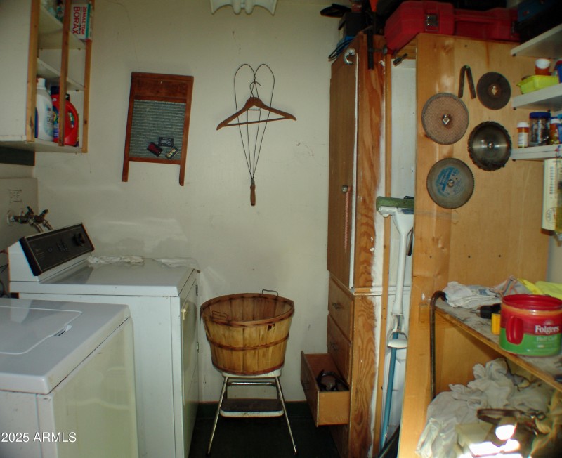 LAUNDRY ROOM IN CASITA DSC07498