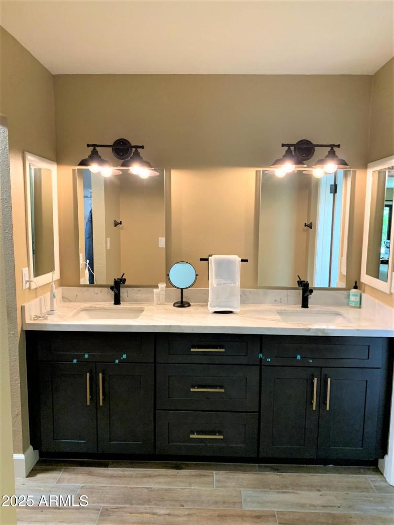 primary double sinks