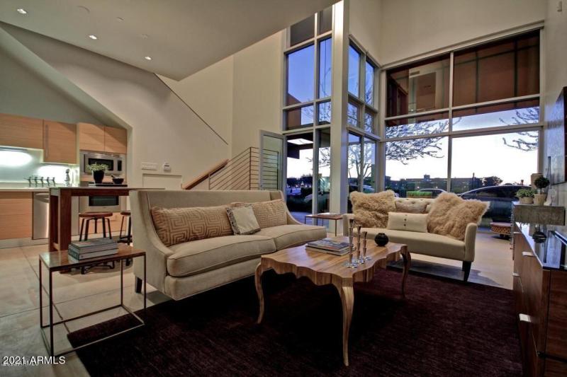 20190213163149325984000000-o