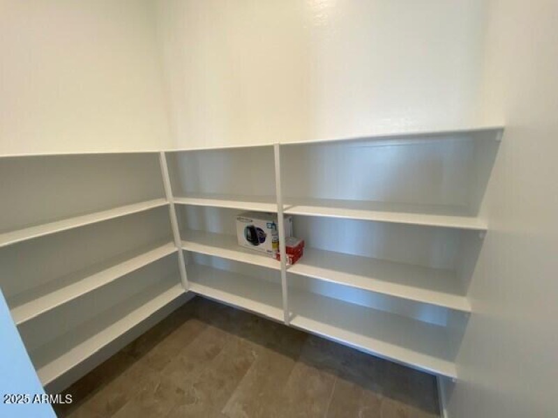 P20 Lot 94 Pantry