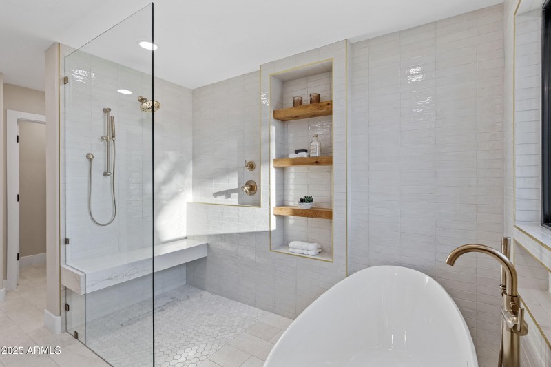 8436 N Vía Linda-16