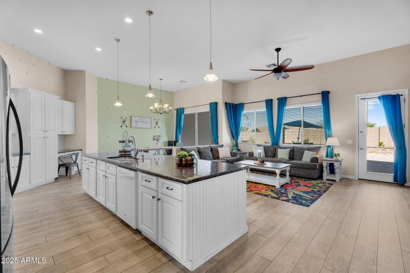 20-web-or-mls-Gardenia-13