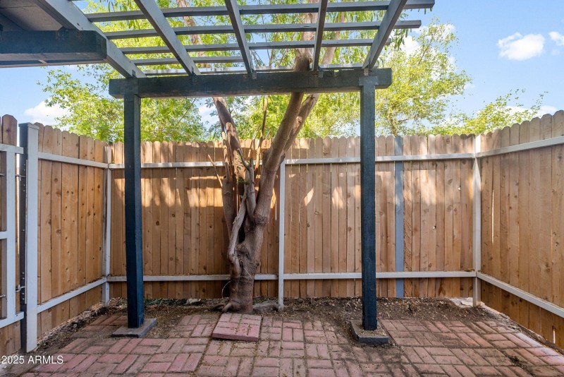 19-286-W-Palomino-Dr-147-19