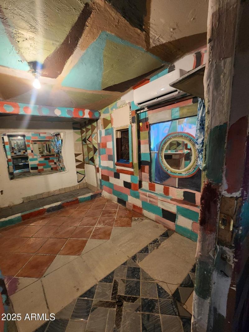 b09d79b2-1520-4a33-8182-c8cc1a103e67