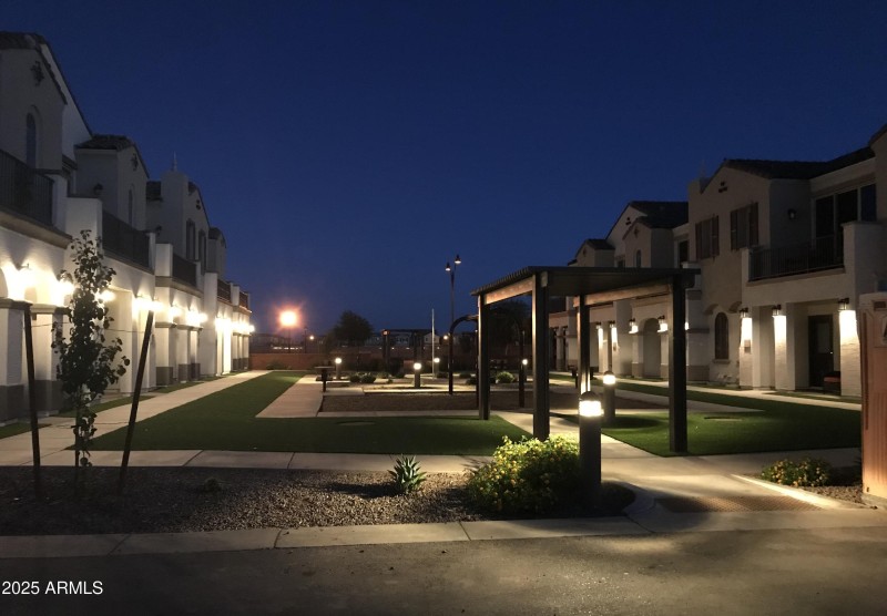 4018 Pony 101 - 40Twilight