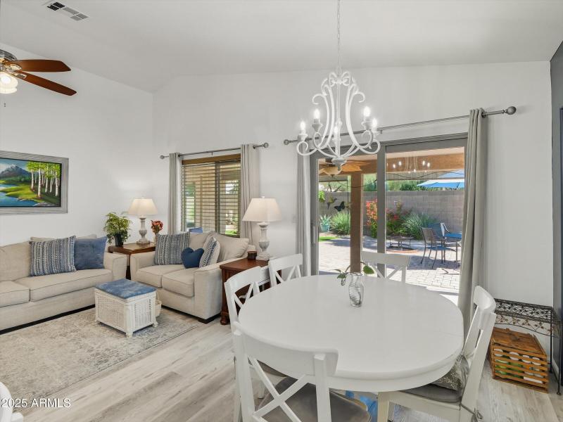 Kitchen Family Room2