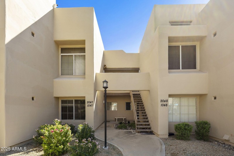 3-web-or-mls-_TM_9945