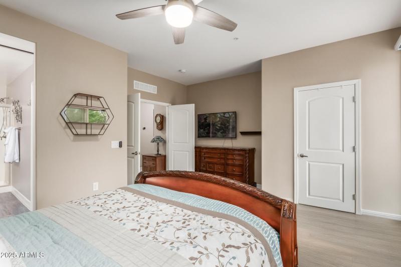 2821 S SKYLINE DR 107