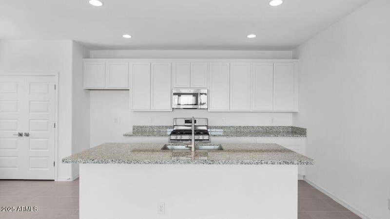 14631 W SAND HILLS Road-Ready Now!