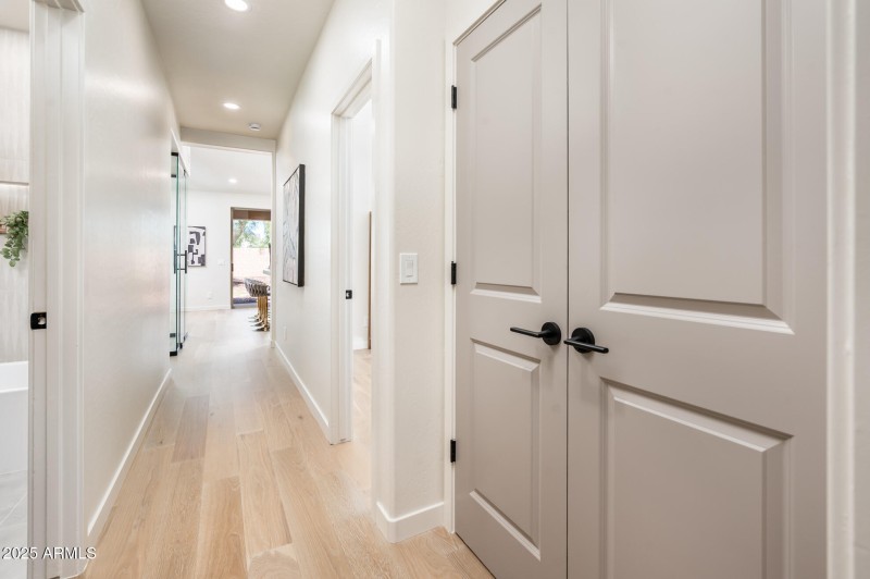 5106 E Wallace Ave - MLS-38