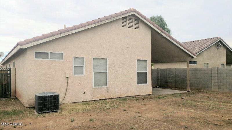 10443 W. Medlock - Back