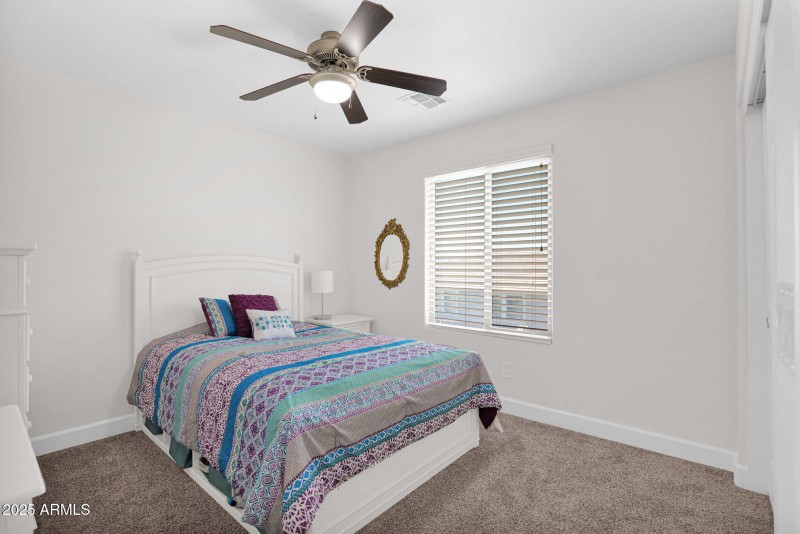 23-web-or-mls-P1314976