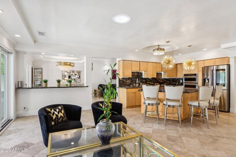 10-web-or-mls-18-web-or-mls-N 82nd St-L1