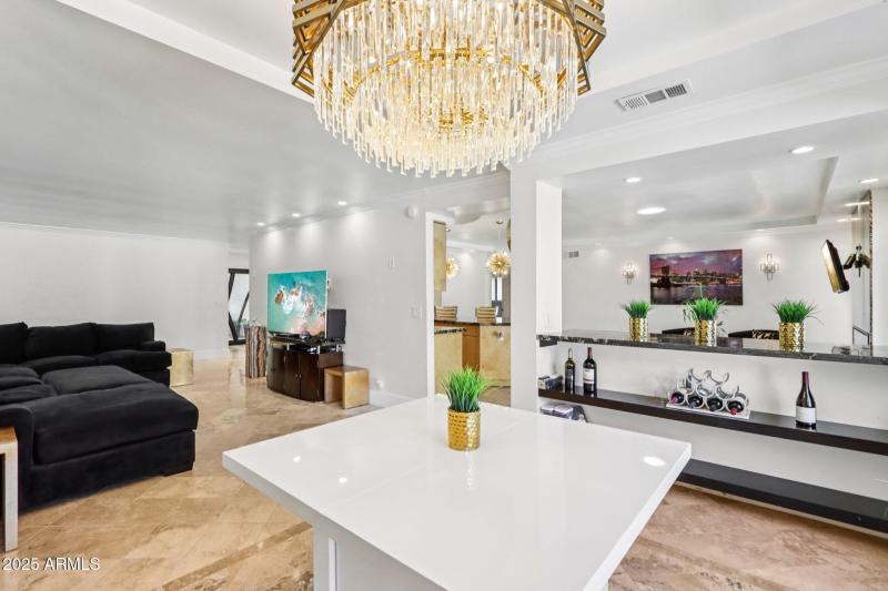 16-web-or-mls-11-web-or-mls-N 82nd St-L1