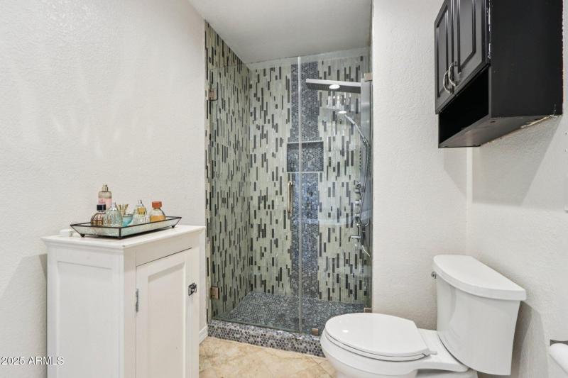 31-web-or-mls-52-web-or-mls-N 82nd St-L1