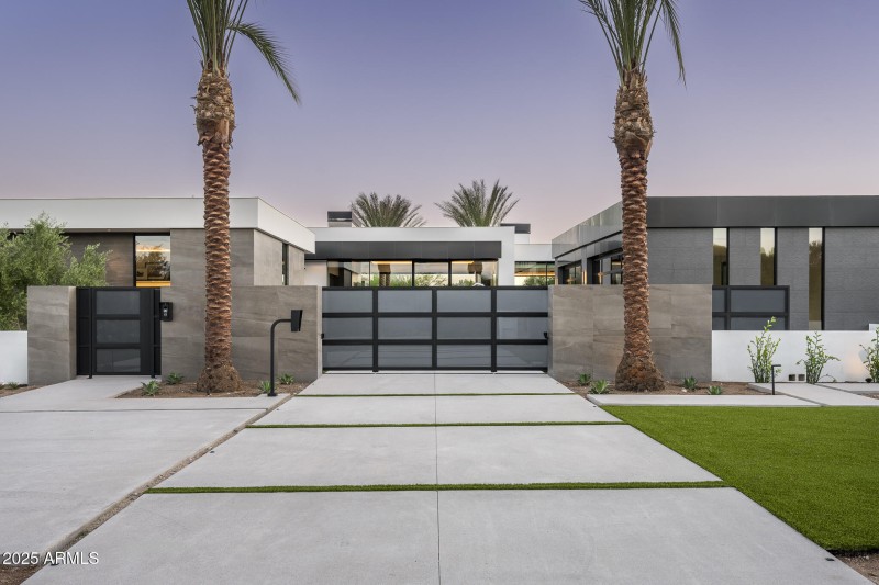 6911 E Jackrabbit Rd PV TopPics-1