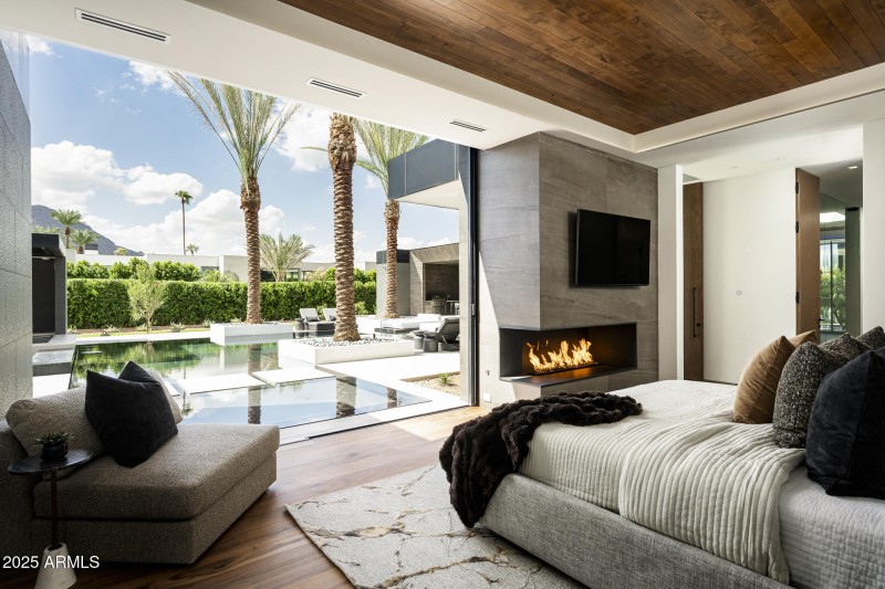 6911 E Jackrabbit Rd PV TopPics-31