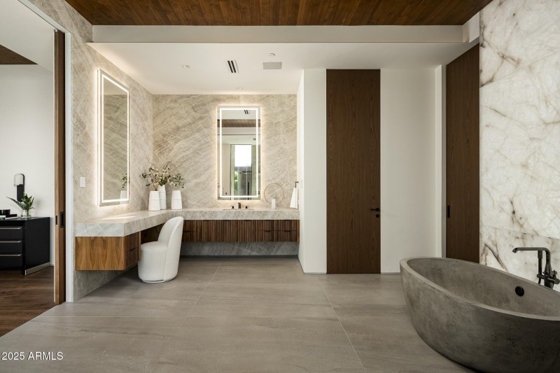 6911 E Jackrabbit Rd PV TopPics-32