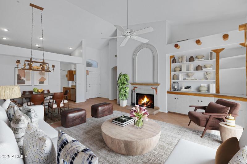 8917 E Maple Dr-10_VS