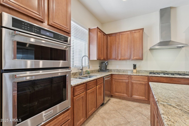 29-web-or-mls-35401-n-via-tramonto