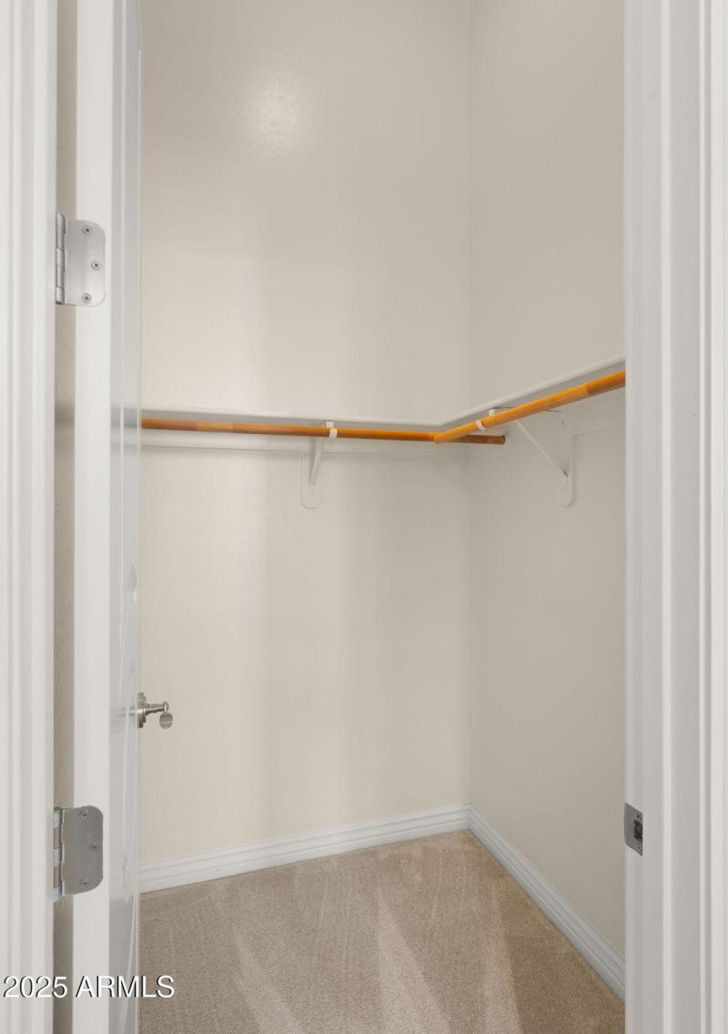 49-web-or-mls-EnSuite Bedroom Three4