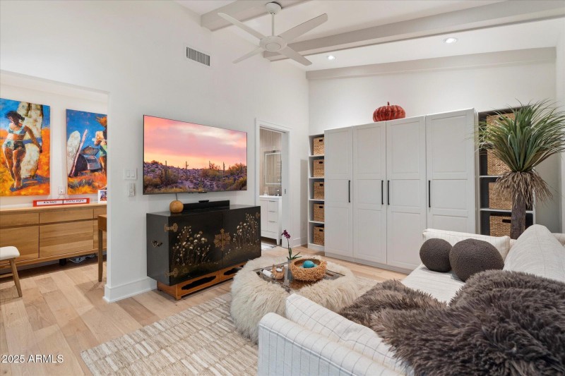 Equipped with Office & Ensuite Bathroom