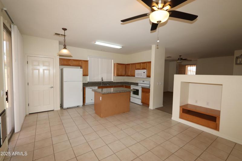 Spacious Kitchen open to family room