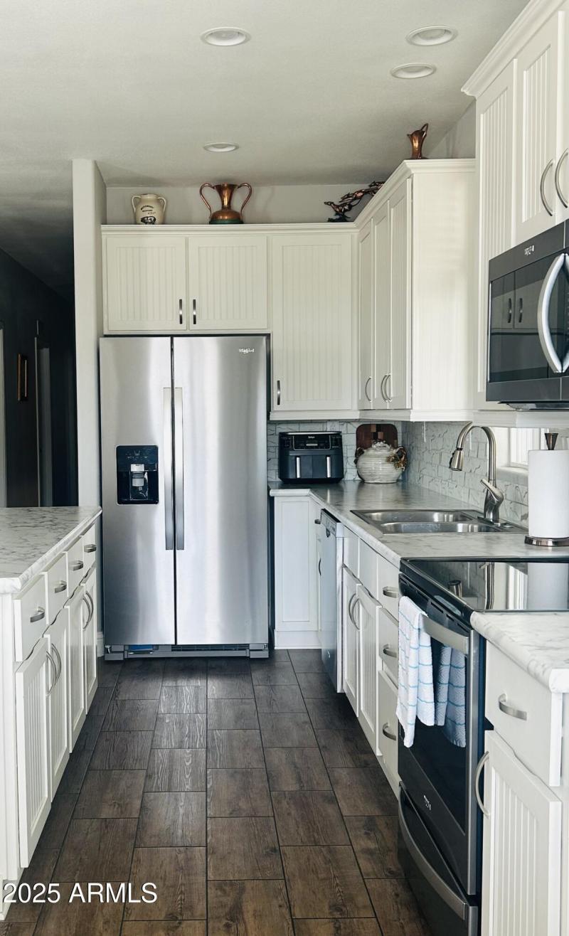 4) 62958-68cdfb81e7a4b