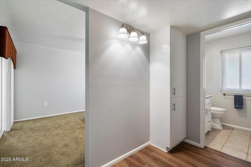 Bedroom 2 Ensuite Bath