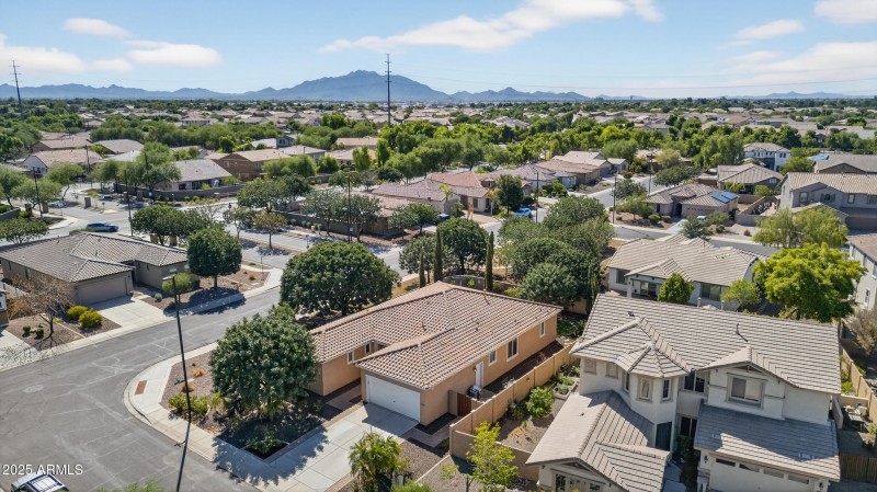 42_056_608_a4m_drone