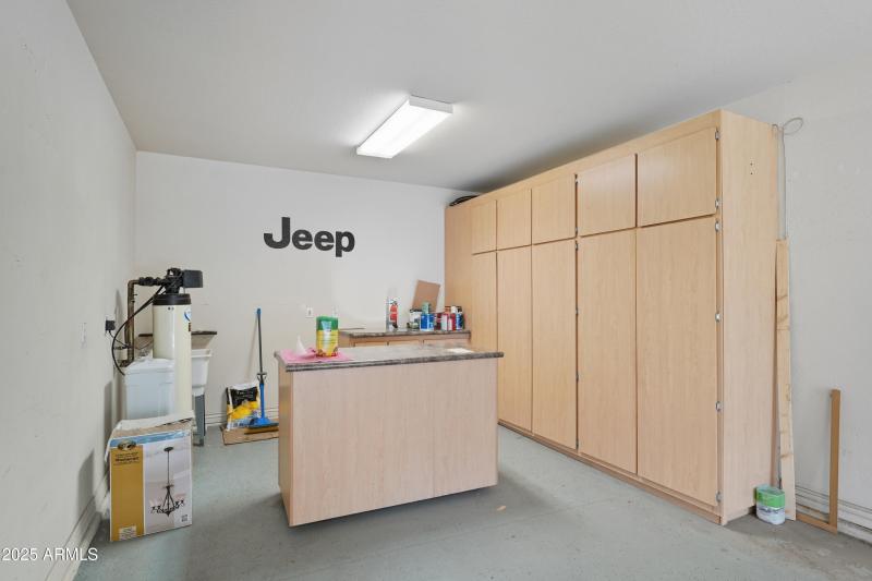 06_4166_E_Page_Ave_Gilbert_AZ_85234_USA-