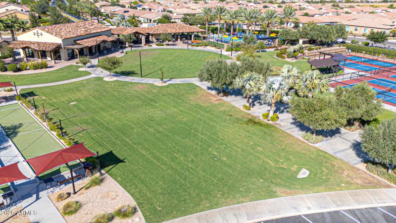 Encanterra Commnunity