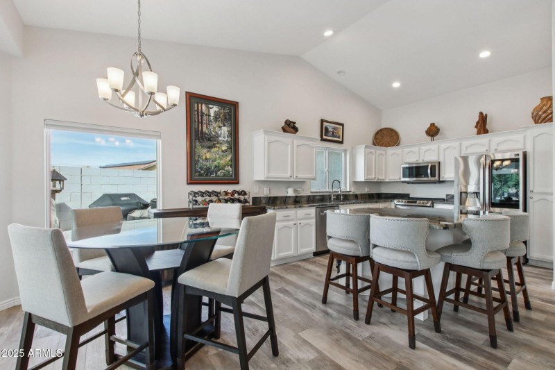 6-web-or-mls-N 148th Dr-S1909-004